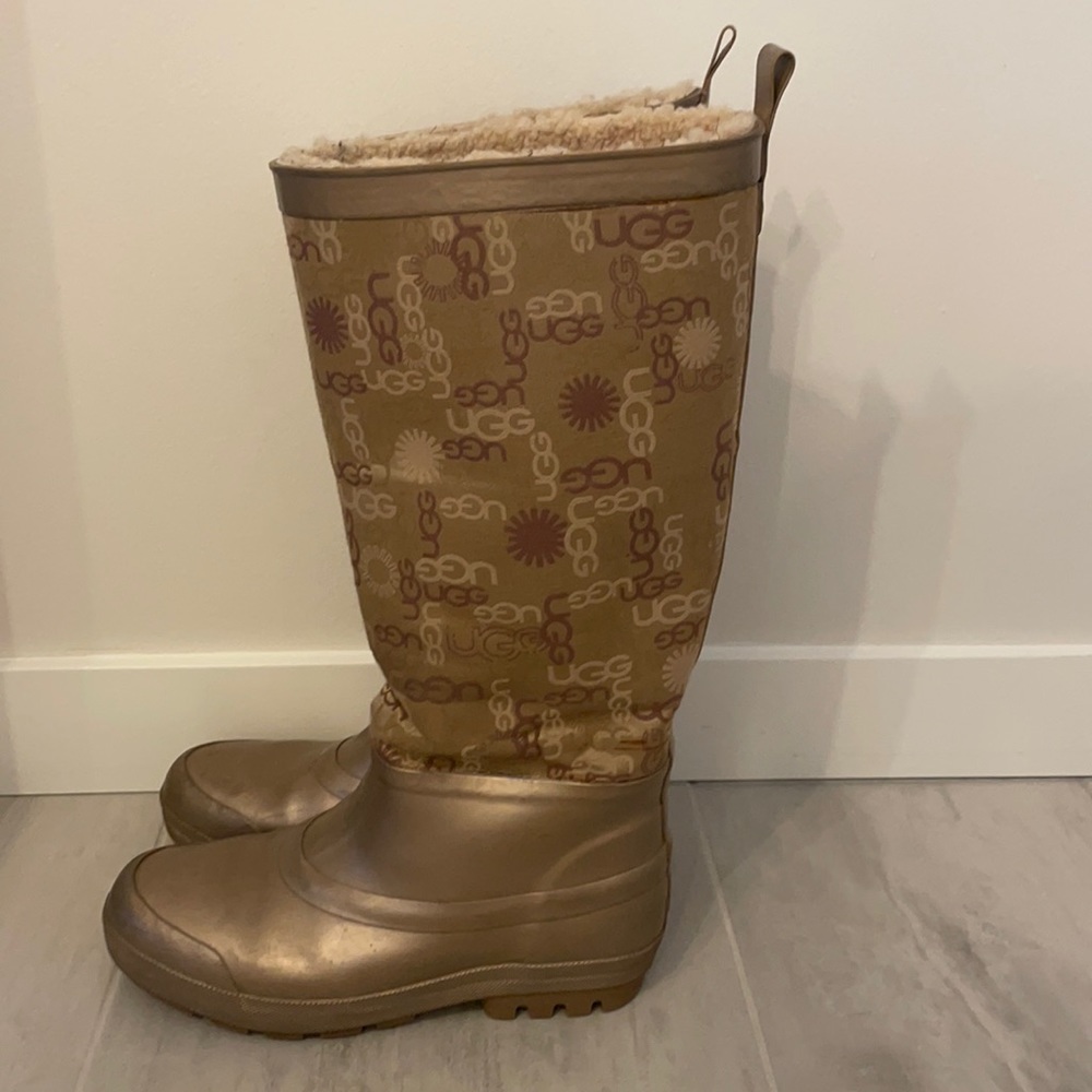 Gold Ugg lined rain boots